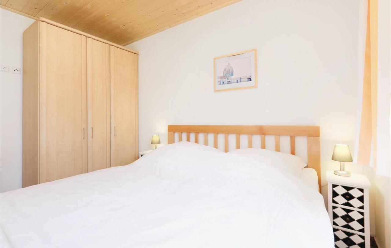 Ferienhaus 15 Altefaehr Екстериор снимка